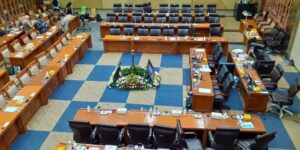 anggota-dpr-keluhkan-kursi-baru-saat-rapat-bareng-menkes-enggak-nyaman-sekali