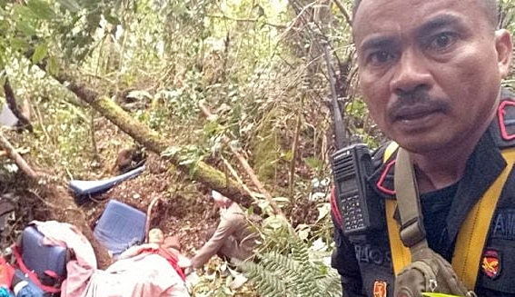 Tim Gabungan Temukan Kapolda Jambi Dan Rombongan Usai Kecelakaan ...