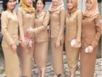 90653664xauto-hijabers-cantik-berprofesi-pns-curi-perhatian-kaum-adam-170123d-005